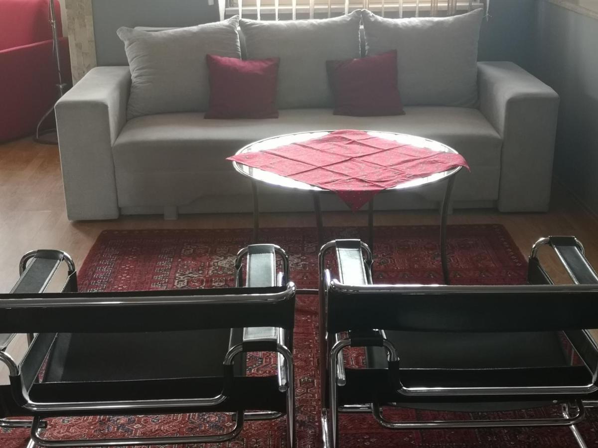 Hotello Apartmanhaz Es Panzio Залаэгерсег Экстерьер фото