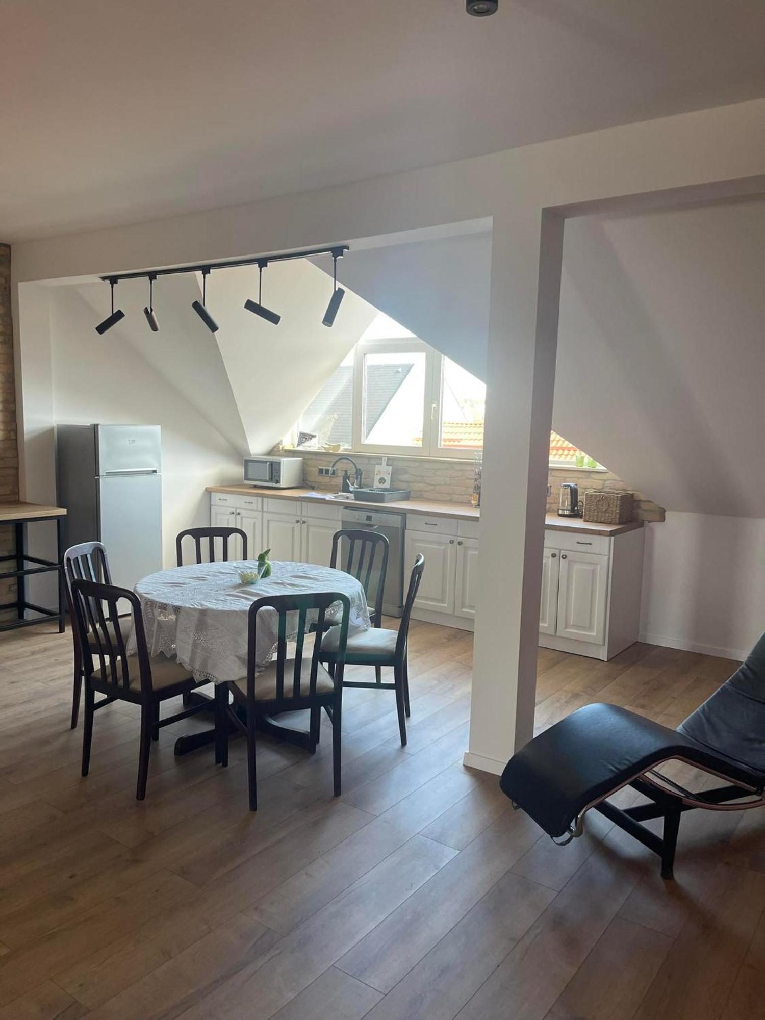 Hotello Apartmanhaz Es Panzio Залаэгерсег Экстерьер фото